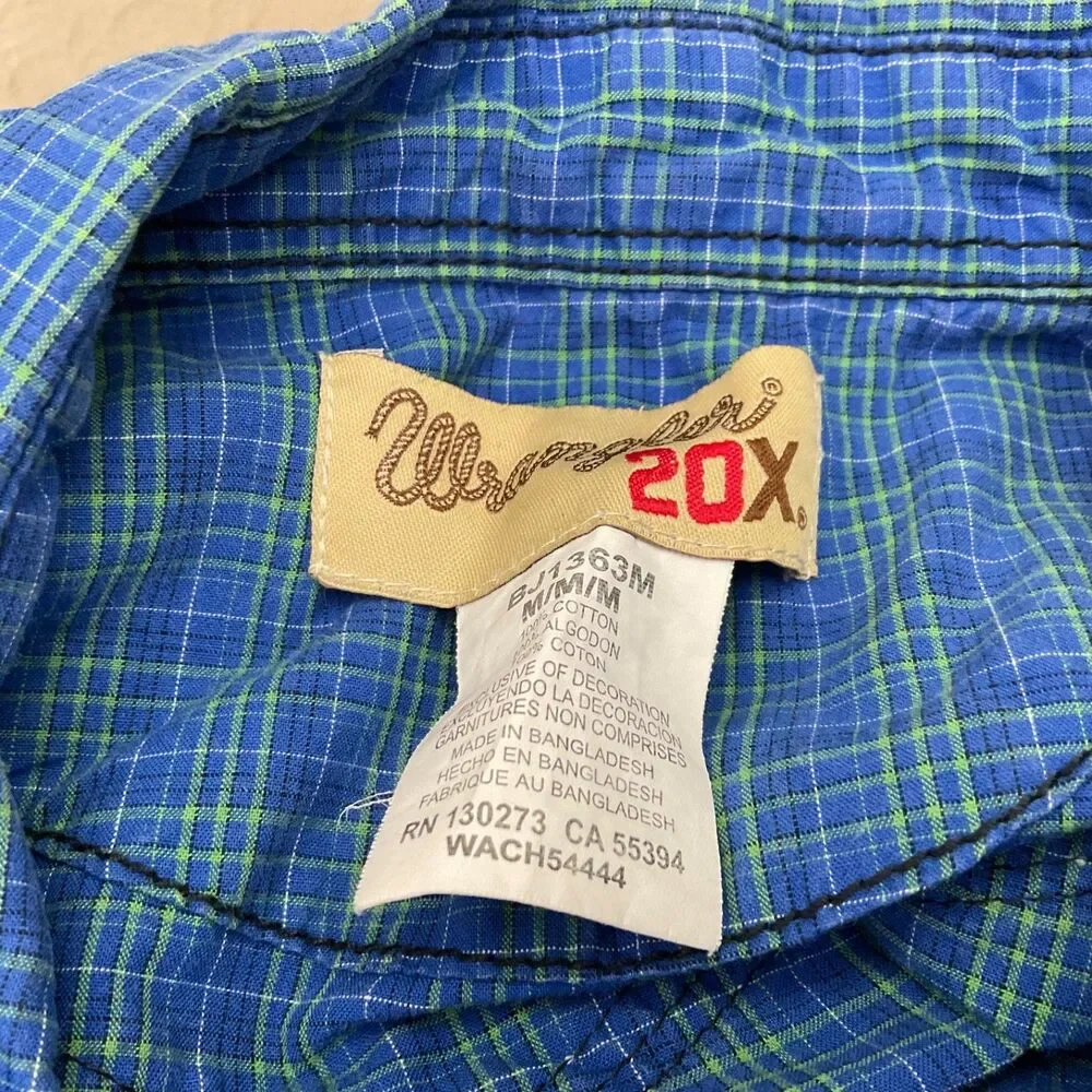 Wrangler Pearl Snap Western Shirt Youth boys size M 29” chest Blue plaid